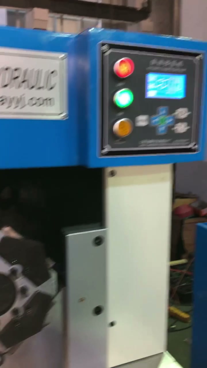 开口型机器空载开合并展示数字控制器（视频封面）
